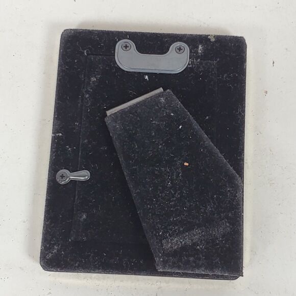 Vintage Picture Frame Gold Tone Heavy 4.5x3.5 Inch Fits 3x2 Inch Photo - Picture 3 of 4